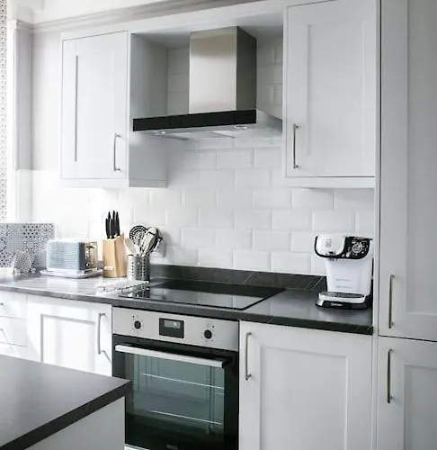 Apartment East Park Road